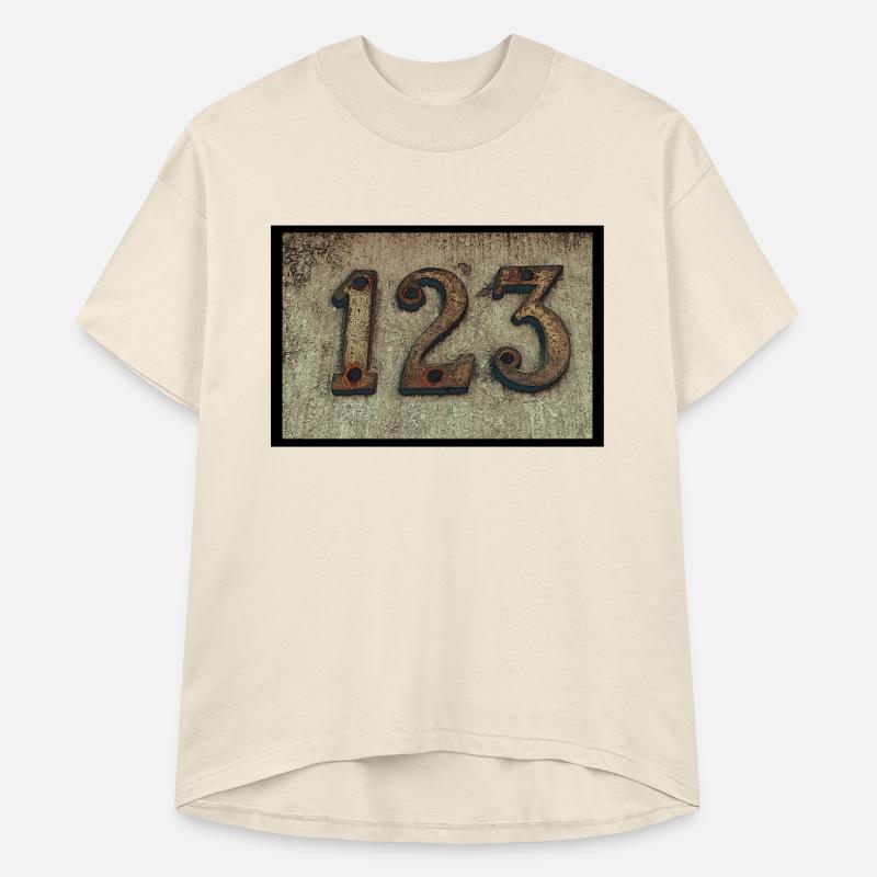 Numerical expression 123 with a black frame.