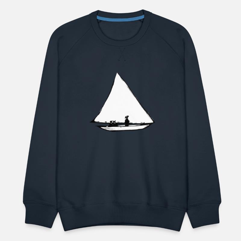 Sailing boat