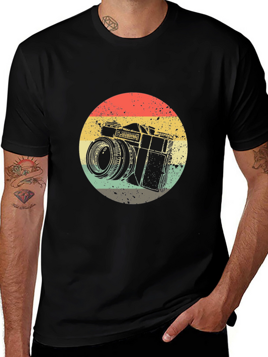 Retro Camera T-Shirt: Vintage Photography Lover Tee
