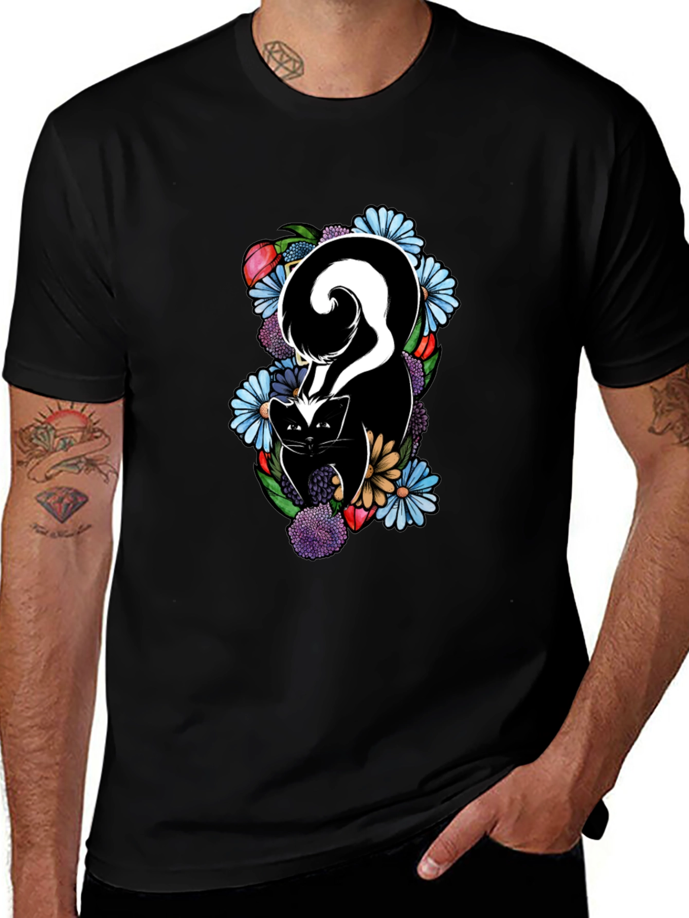 Skunk & Floral Graphic Tee - Black