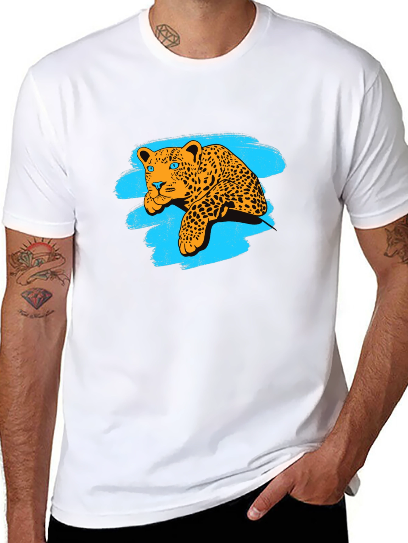 Leopard Graphic Black Tee