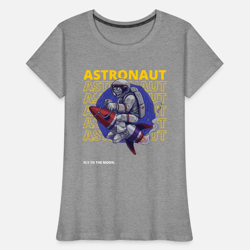 astronaut to the moon