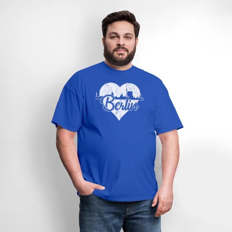 Berlin Germany yline Heart Distressed