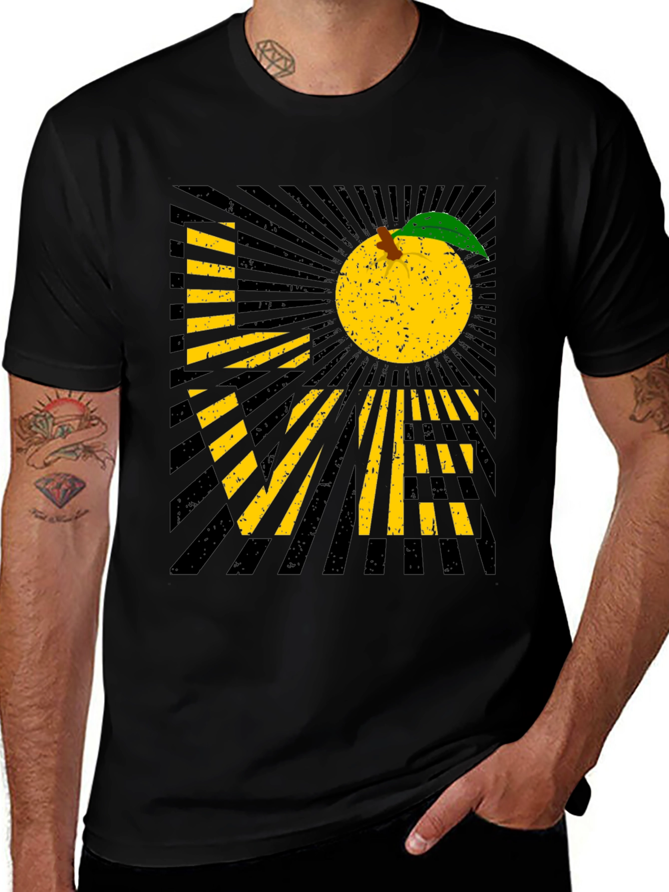 Peach Love Graphic T-Shirt - Stylish Fruit Tee