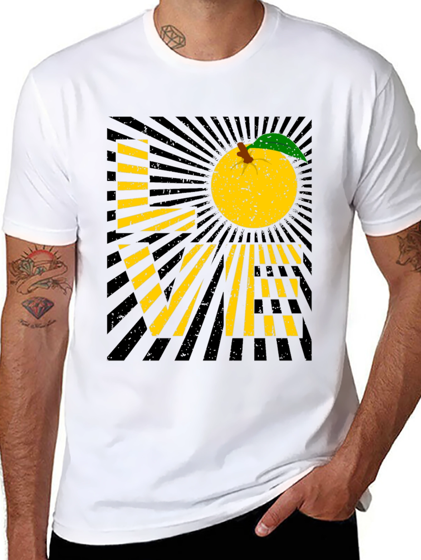 Peach Love Graphic T-Shirt - Stylish Fruit Tee