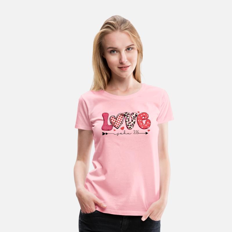Love Letter: Fun and Vibrant Styles