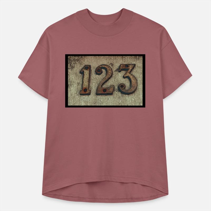 Numerical expression 123 with a black frame.