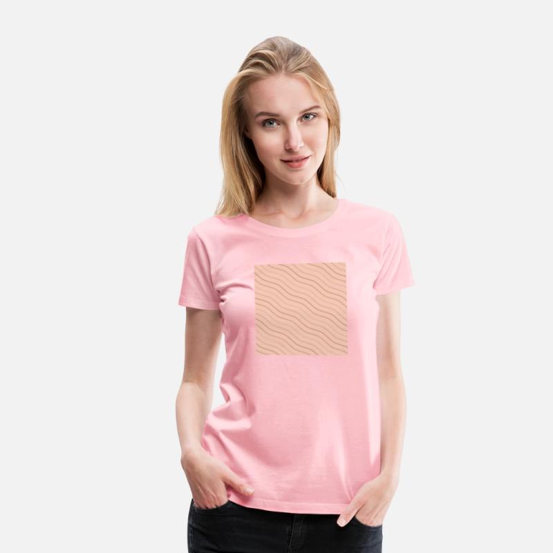 Peach and Brown Wavy Line Pattern Design