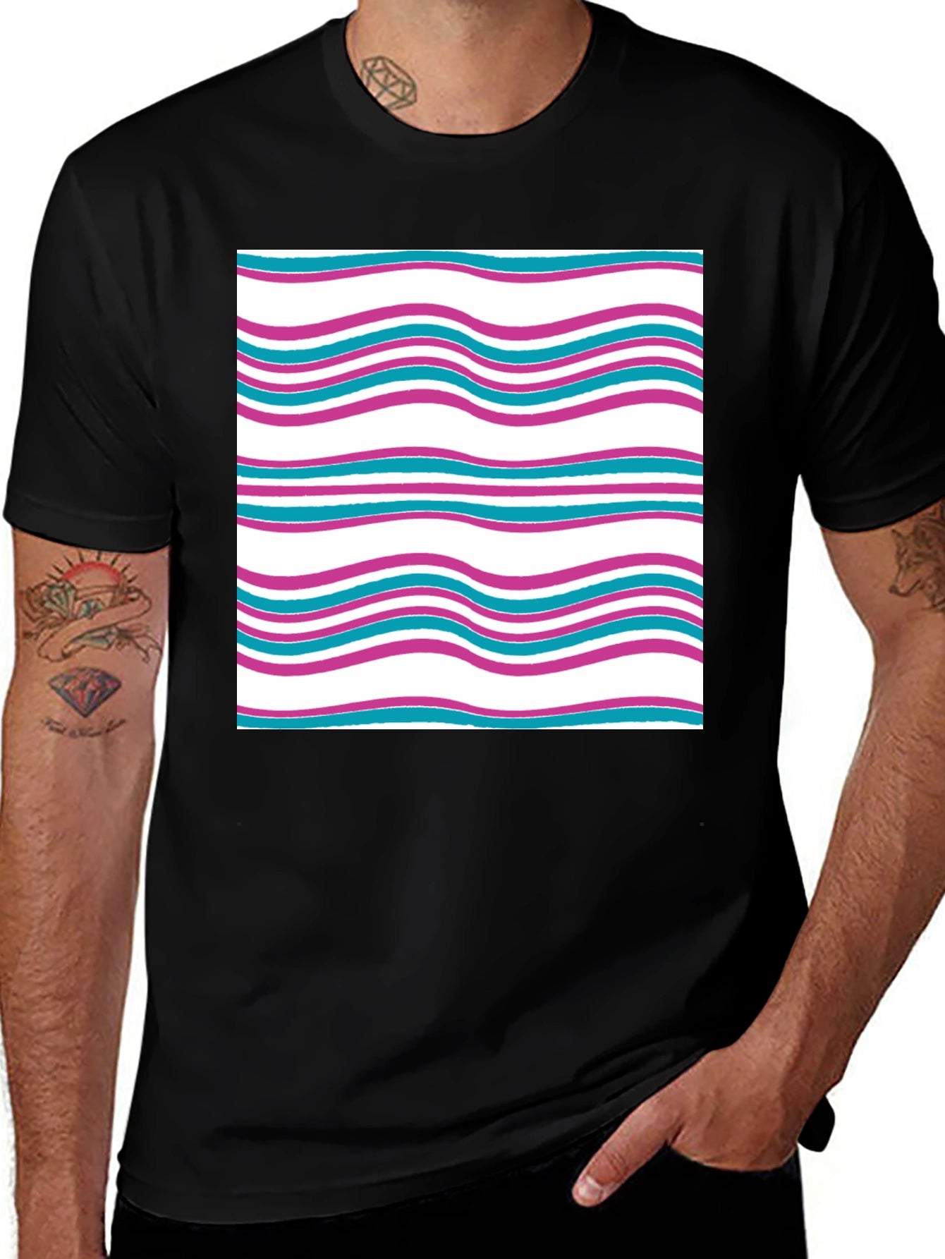 Wavy Line Pattern Tee - Casual Comfort