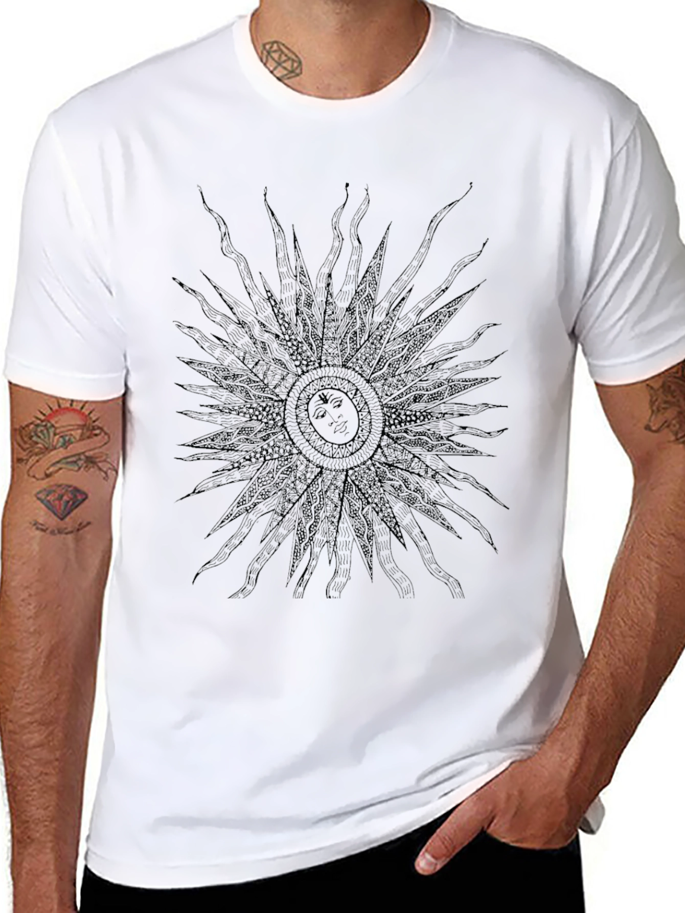 Black Sun Graphic Tee - Modern Style